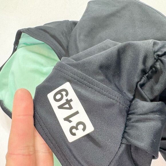 Athleta Tankini Womens 36 B/C Black Underwire Swimsuit Bathing  Halter Swim Top - Picture 9 of 9